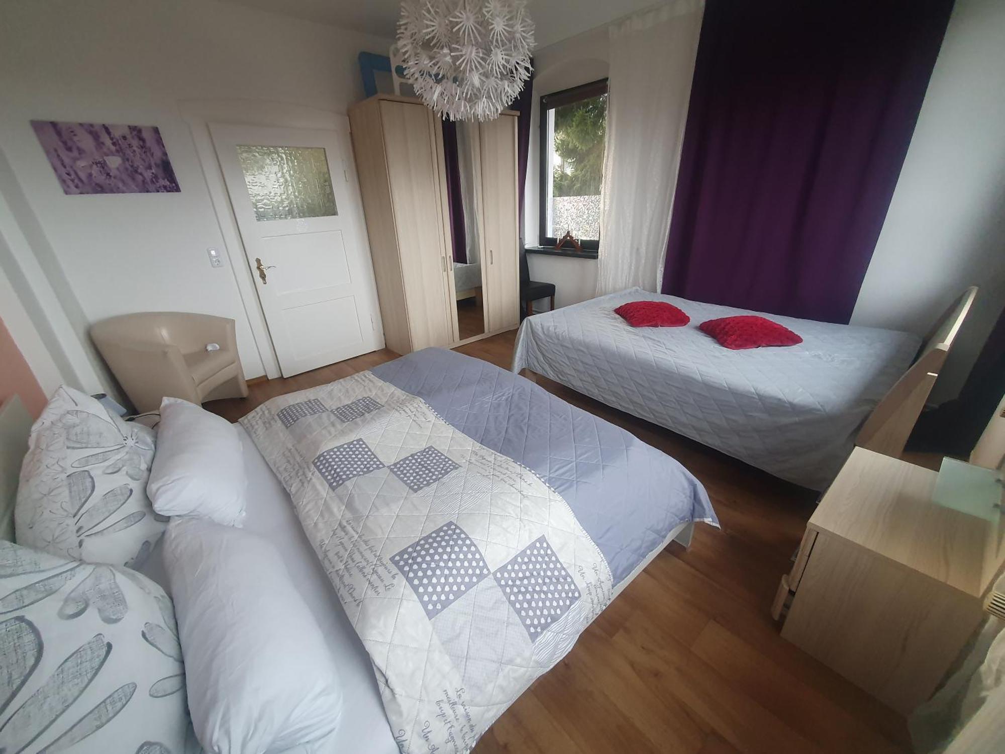Familienfreundliche Ferienwohnung Erzgebirge Шнеберґ Екстер'єр фото
